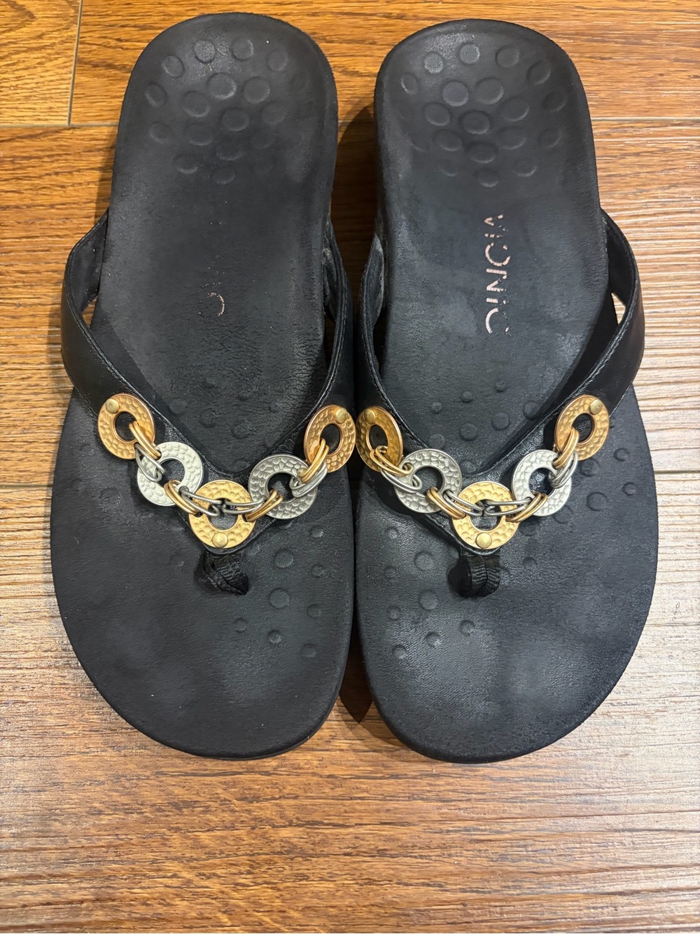 Vionic Black Comfort Sandals with Metallic Accents - Size 8